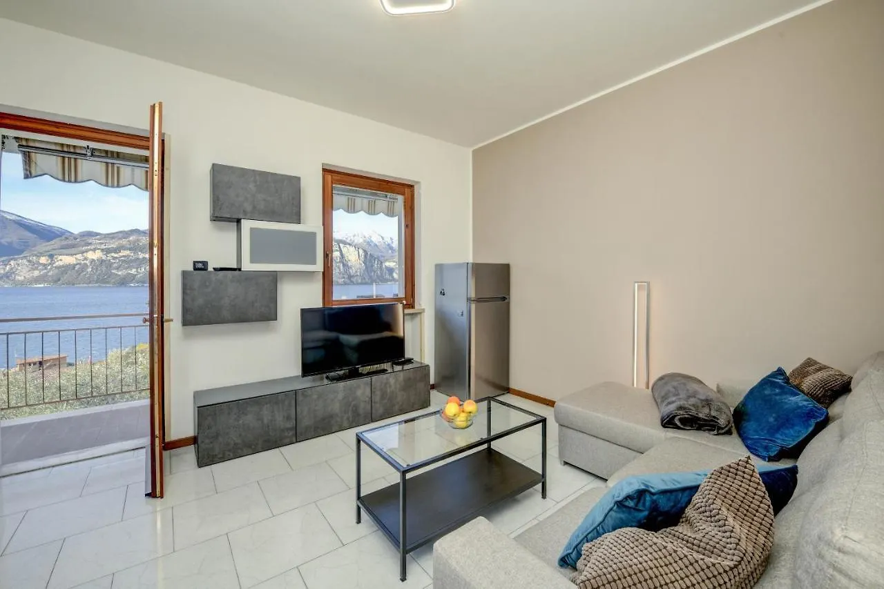 My Garda Family Apartment Brenzone 아센자디브렌조네 이탈리아