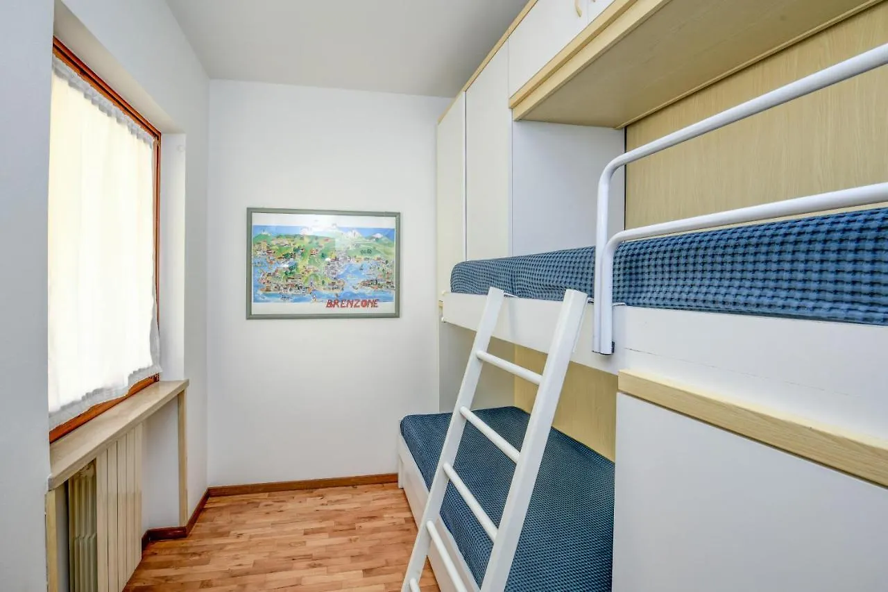 My Garda Family Apartment Brenzone 아센자디브렌조네
