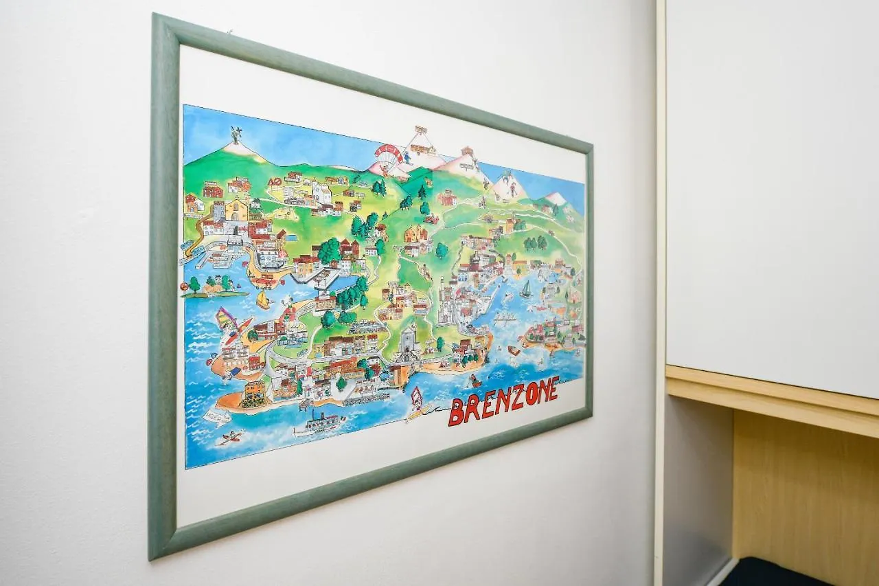 My Garda Family Apartment Brenzone 아센자디브렌조네